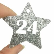 24 glitzernde Adventskalenderanhänger 24 glitzernde Adventskalenderanhänger